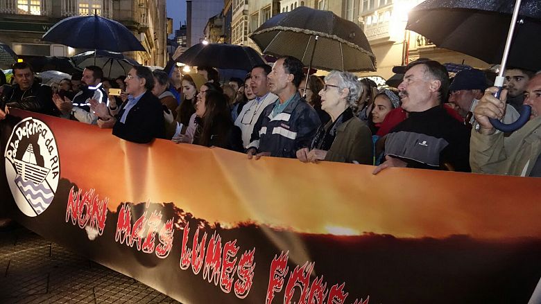 17-10-16 LumesNuncaMaisPontevedra08.jpeg